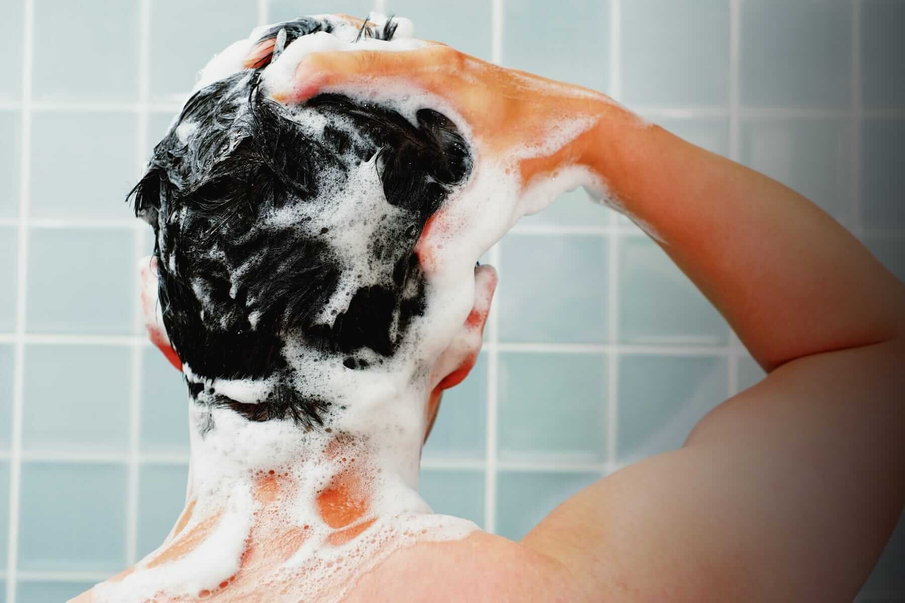 Best dandruff shampoos for men in 2024