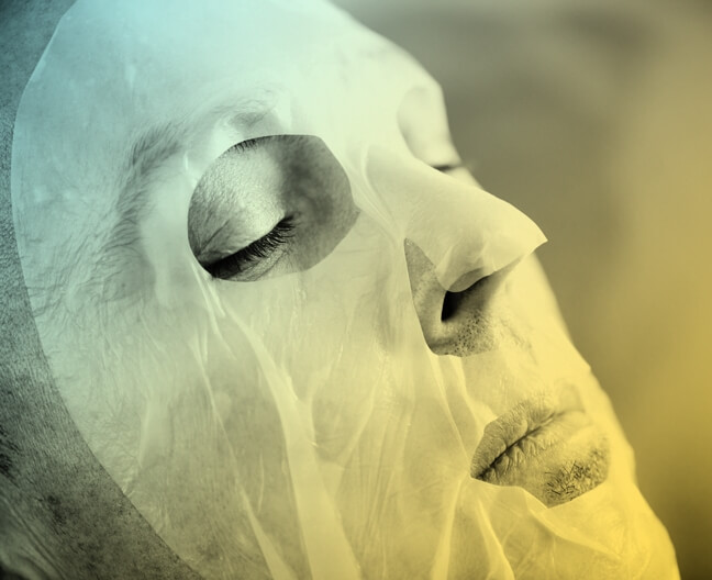 Men's moisturizing face mask