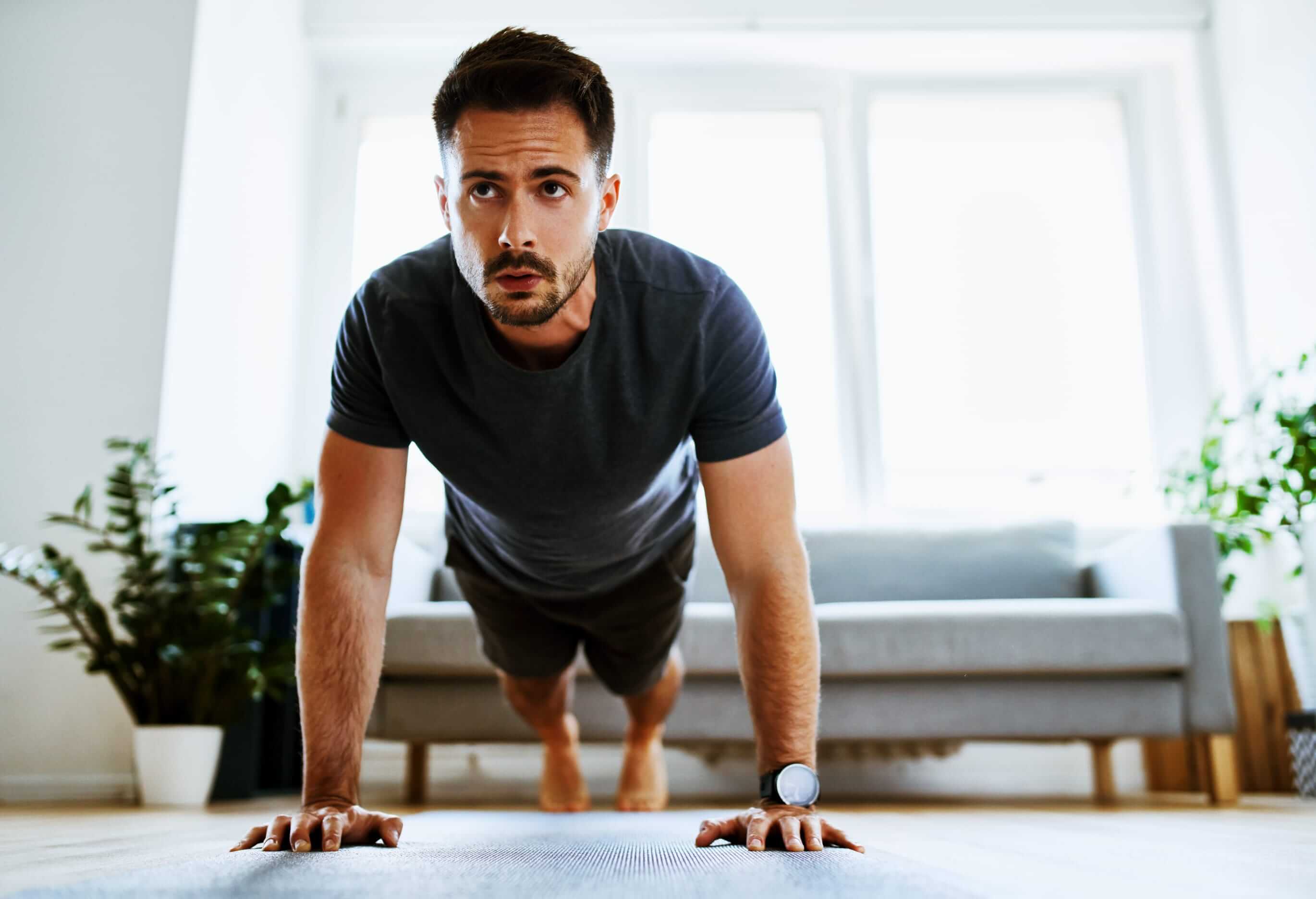 The Real Reason Why You Should Be Doing Push-Ups | Valet.