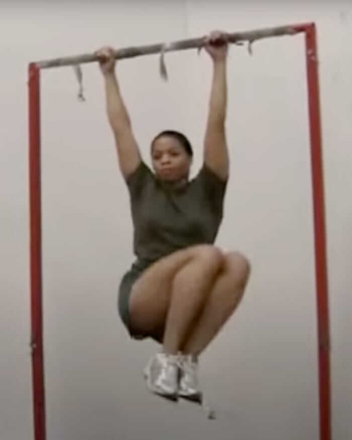 Twisting Oblique Raises Exercise