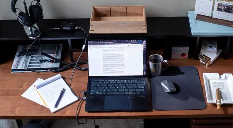 From the Desk of: Mark Cho