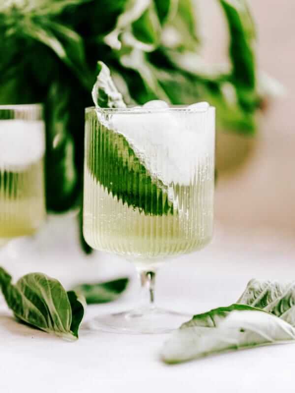 Basil & Lillet Spritz Cocktail Recipe