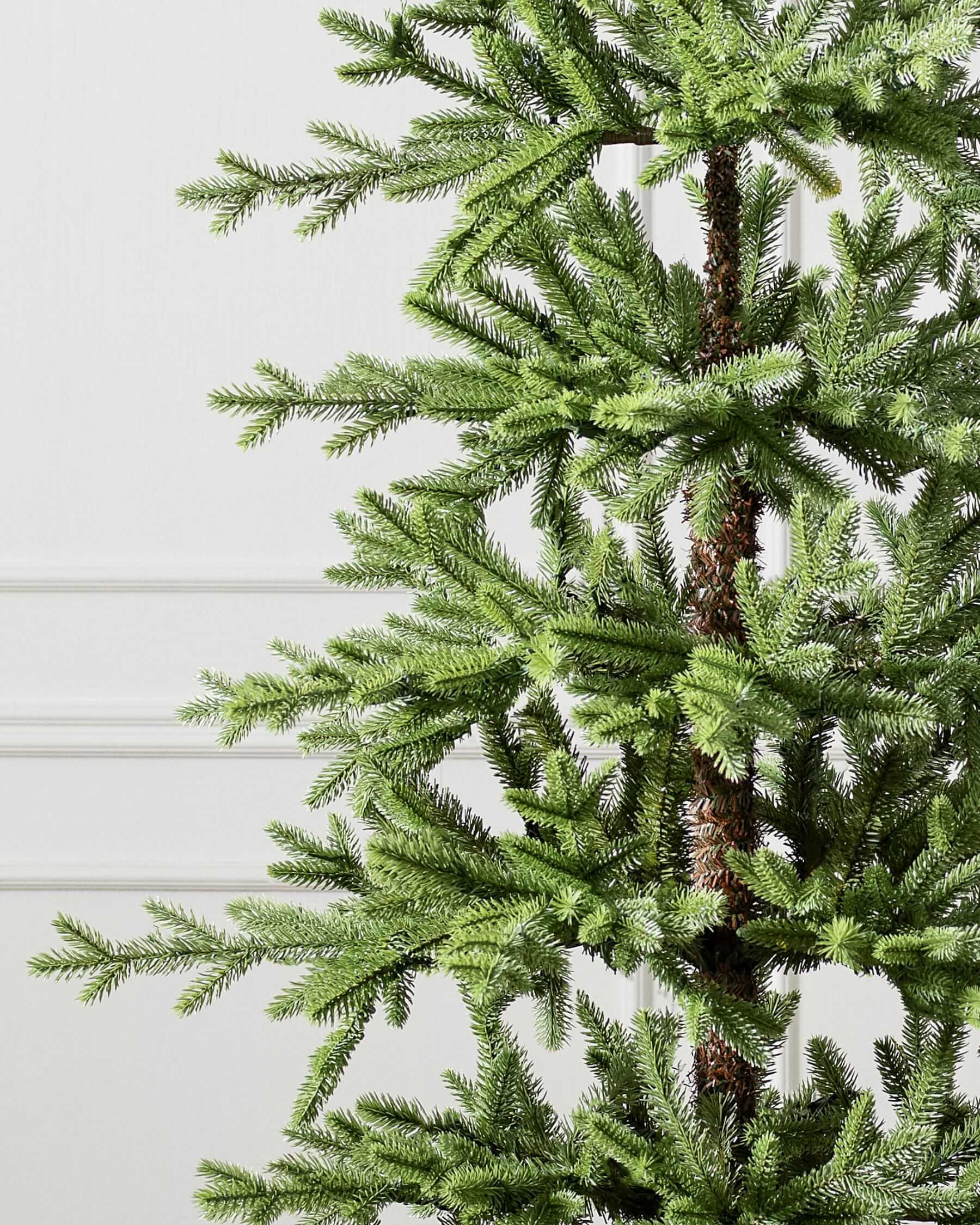 4 Best Christmas Trees for Small Spaces in 2023 Valet.