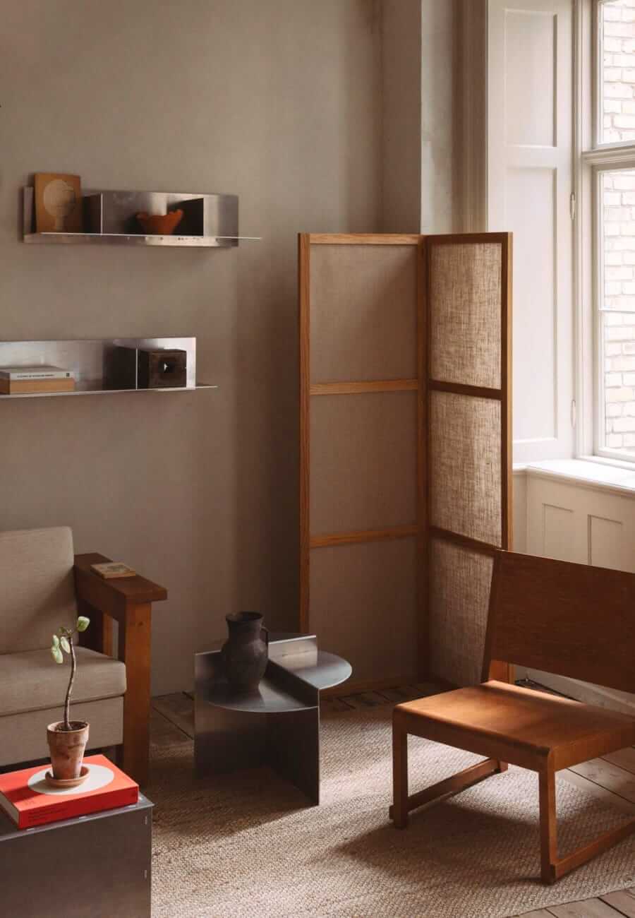 Best chrome furniture for men