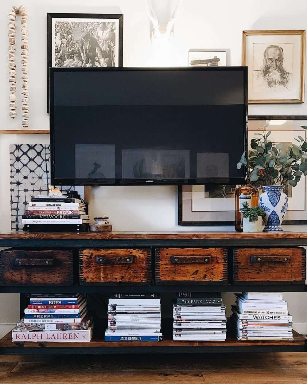 Creating a gallery wall with your television