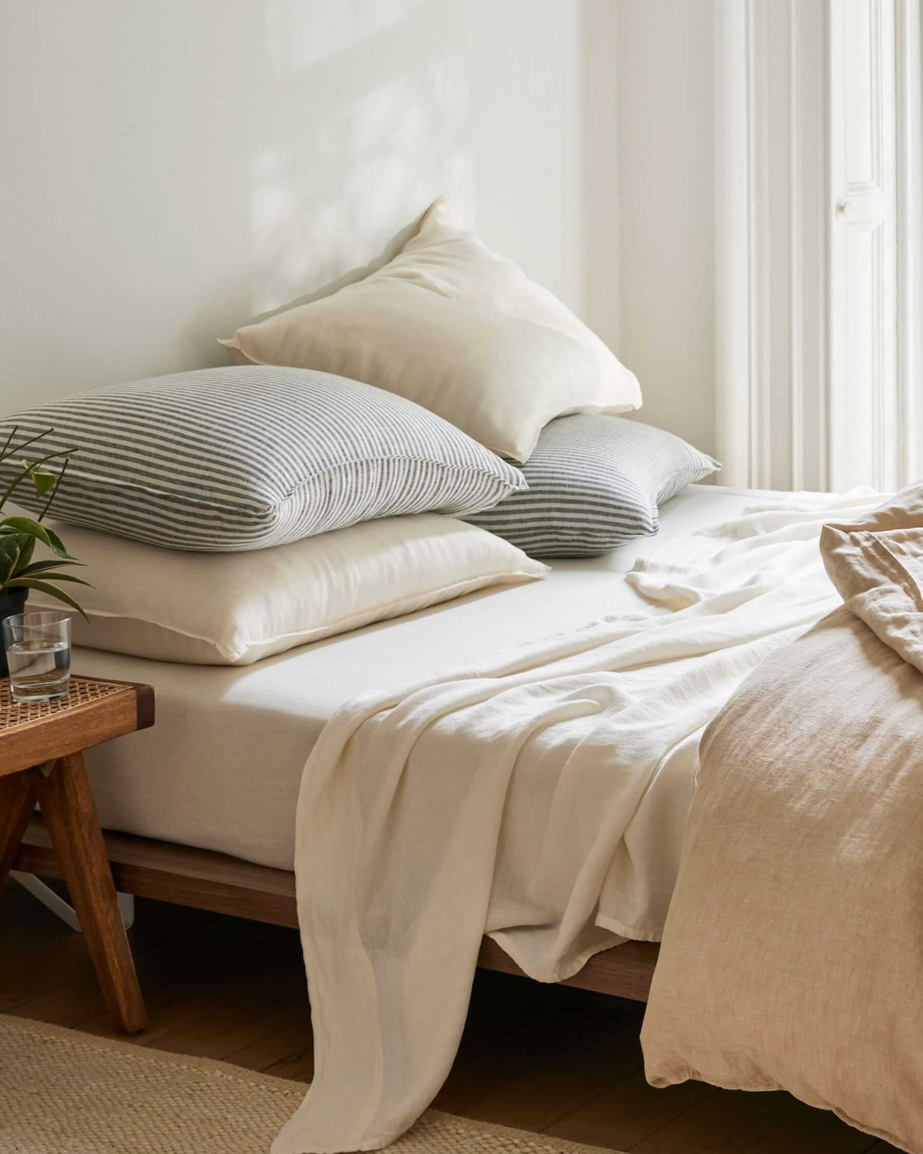 How to Stay Cool While Sleeping Pillows, Sheets, Sleep Accessories