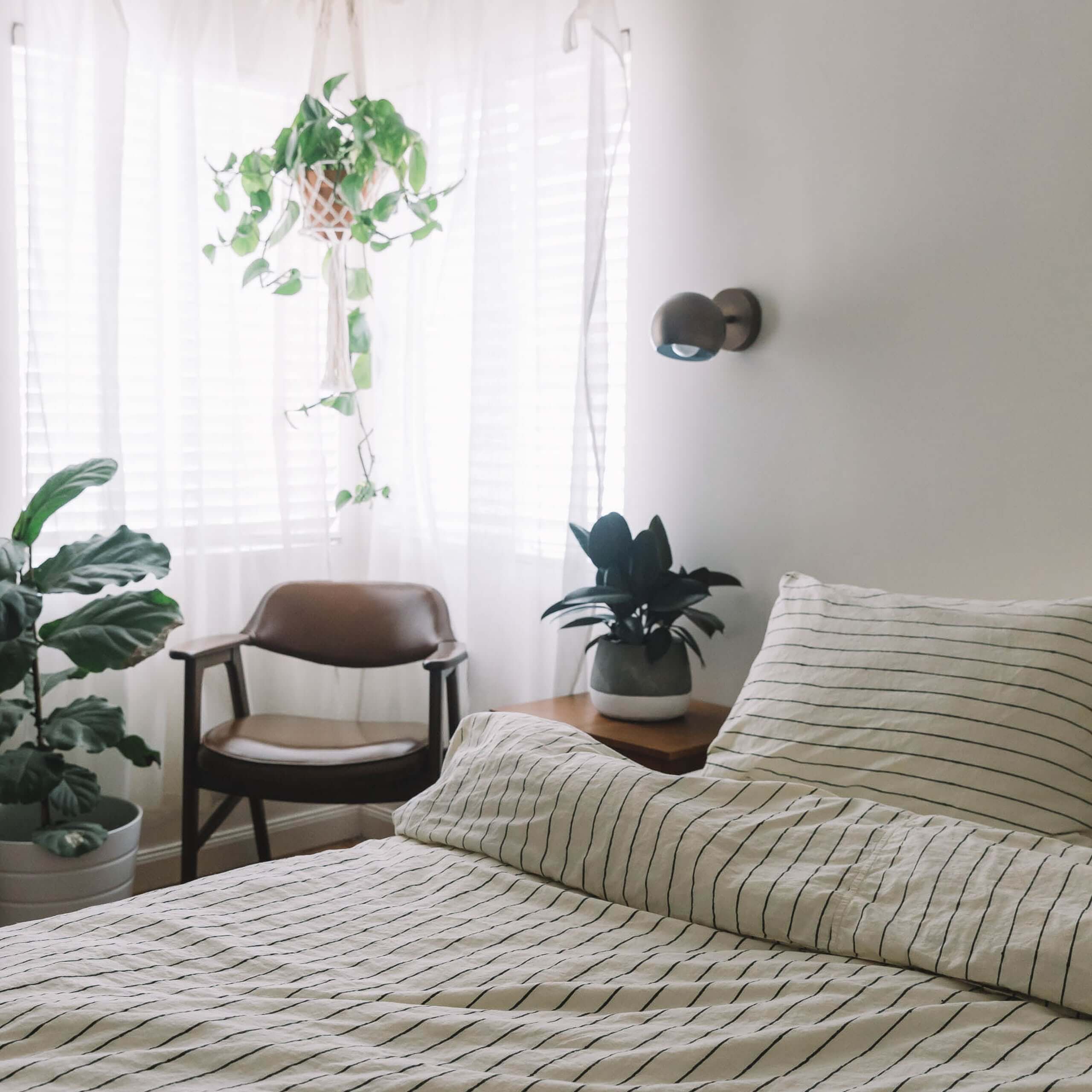 How to Stay Cool While Sleeping Pillows, Sheets, Sleep Accessories