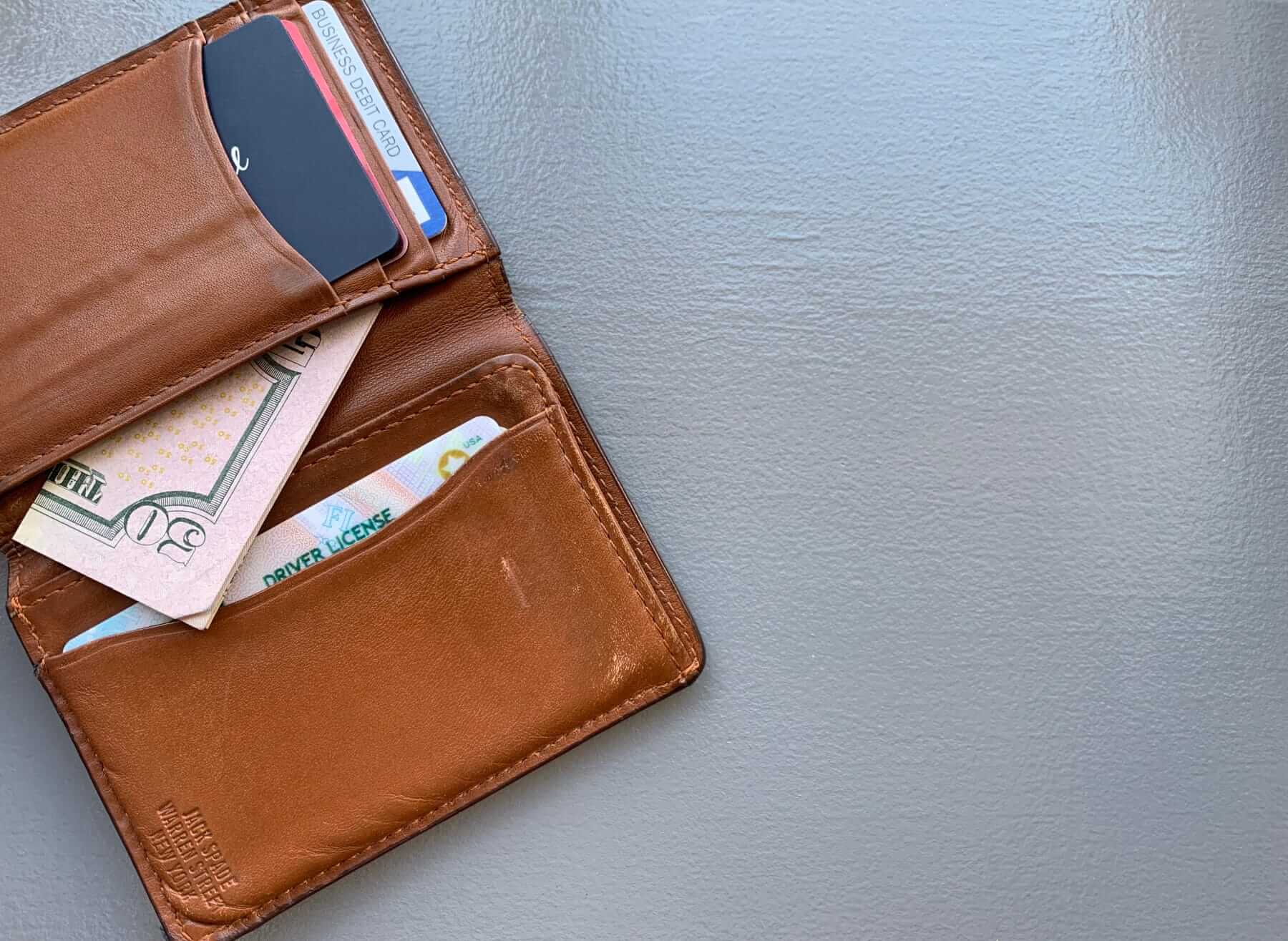 Why you should be carry emergency cash in your wallet
