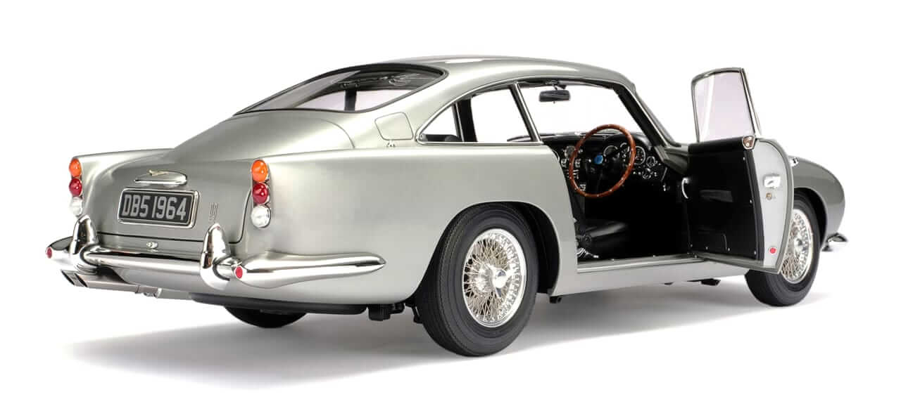 Amalgam Collection Aston Martin DB5 limited edition model car