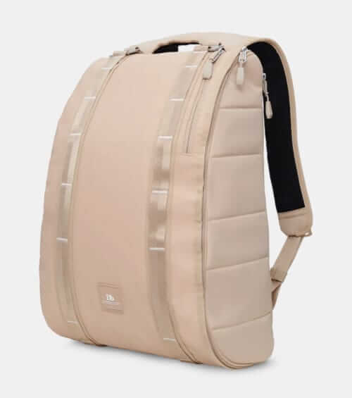 Db Hugger Base 15L Backpack