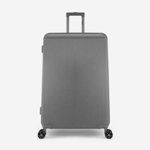 Vacay 28-inch spinner suitcase