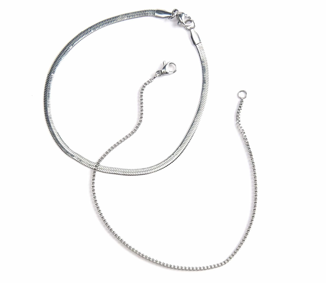 Urban Outfitters Snake chain bracelet