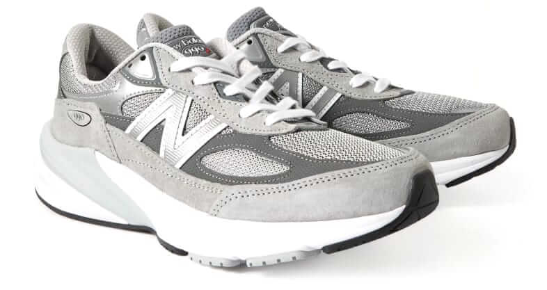 New Balance 990 V6 Sneaker
