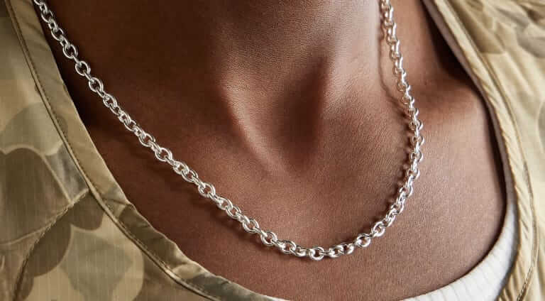 5 Stylish Items to Buy This Week: April 21st Edition
