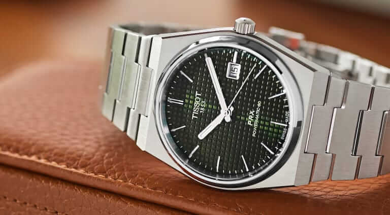 5 Stylish Items to Buy This Week: December 4th Edition