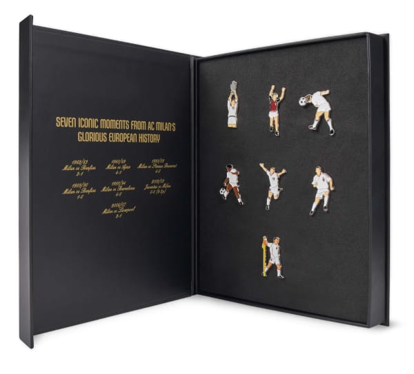 AC Milan Iconic moments pin box
