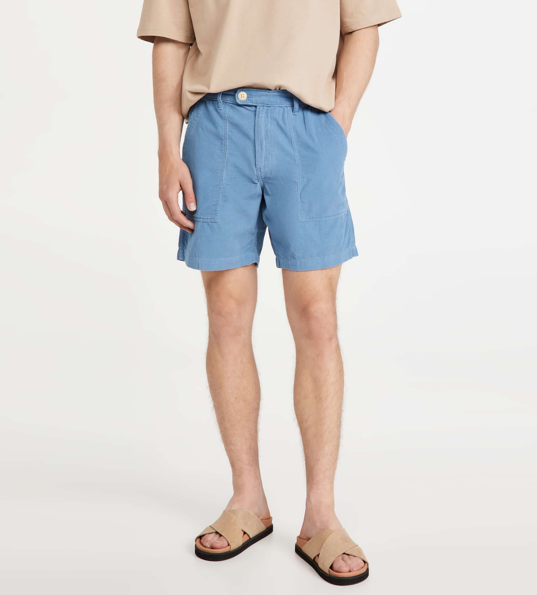 20 Best Men's Relaxed Shorts in 2021 Valet.
