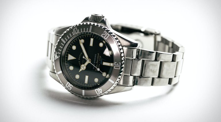 The Best Men's Watches Under $500