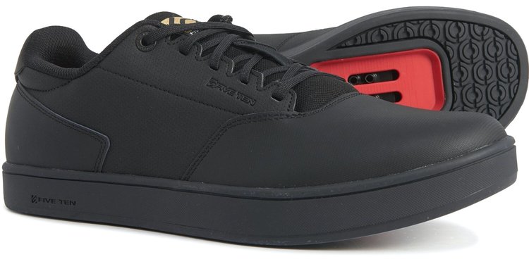 Five Ten District Clips Shoes