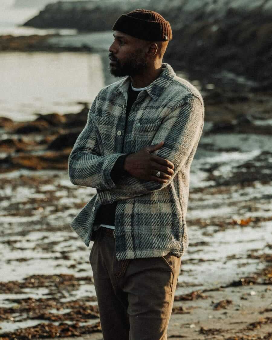 flint and tinder cabin flannel overshirt in indigo natural plaid