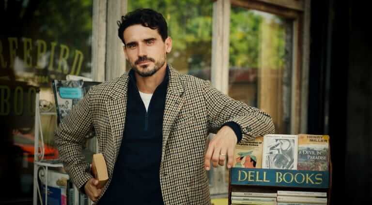 Men's modern prep outfit