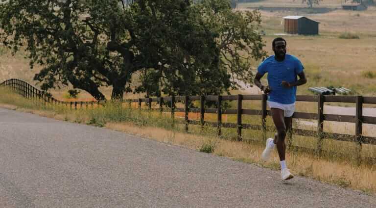 Men's outdoor workout outfit