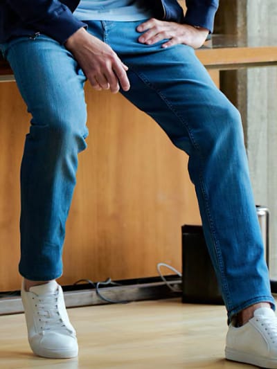 Casual pants at Men's Wearhouse