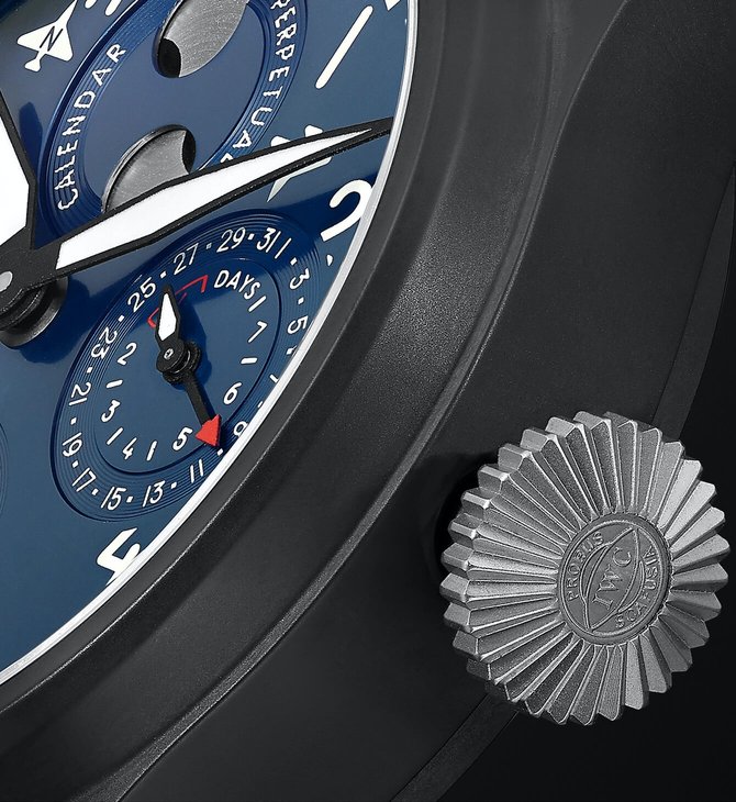 IWC Schaffhausen Big Pilot watch distinguishing characteristics