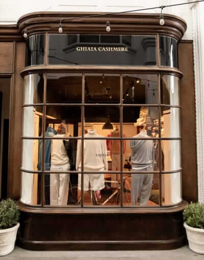 Ghiaia Cashmere store