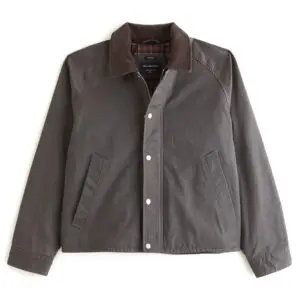 Abercrombie & Fitch Cropped barn jacket