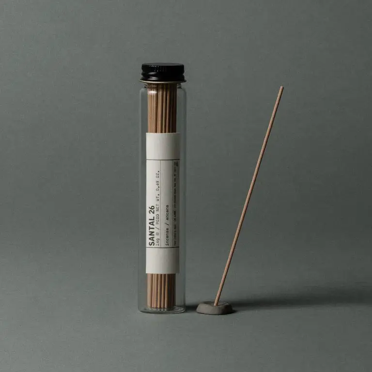 Santal 26 incense