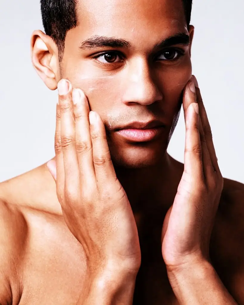 best spf facial moisturizers for men in 2026