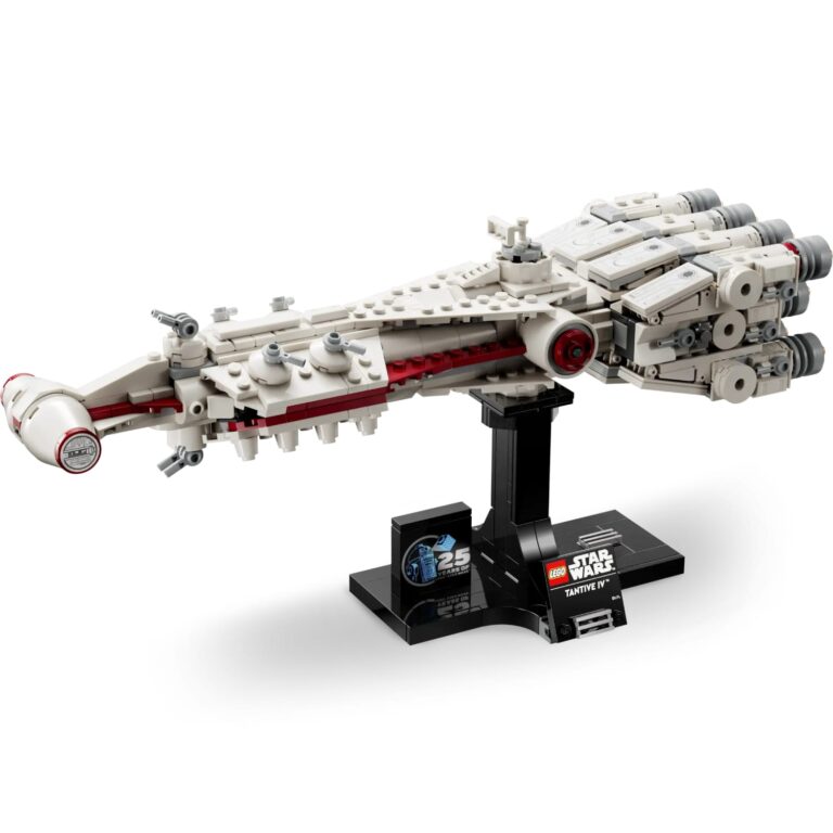 LEGO Tantive IV model kit