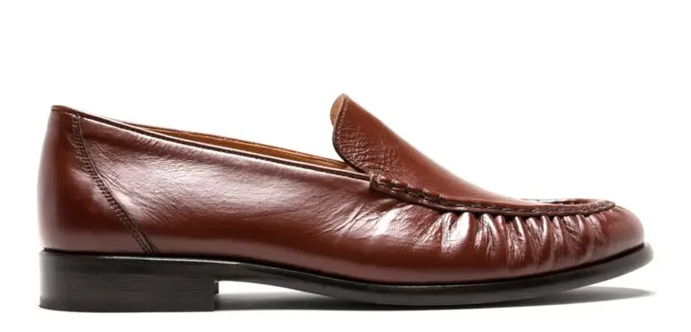 Moc-toe loafer