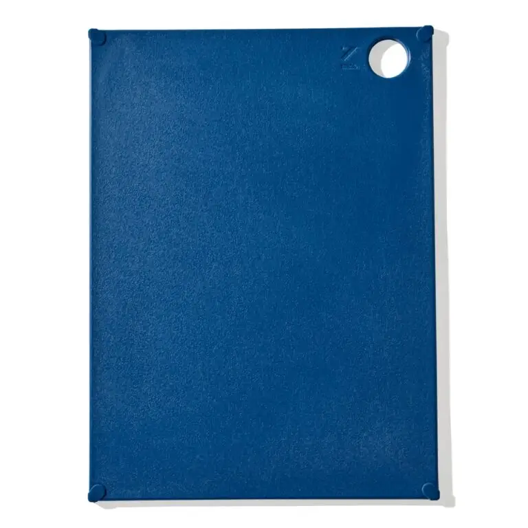 Grippy cutting board