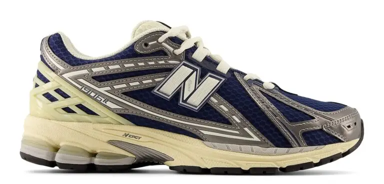 1906R sneaker