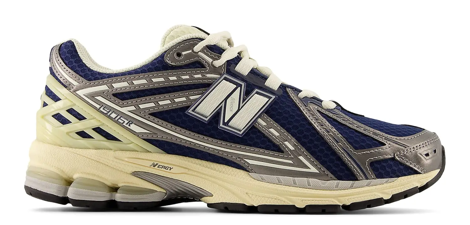 New Balance 1906R sneaker