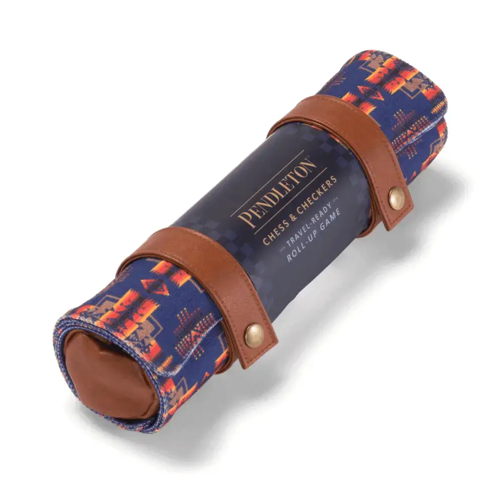 Pendleton Chess/checkers roll set