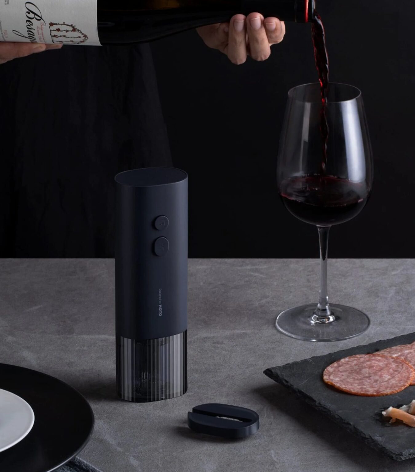 Hoto Tools Electric wine opener