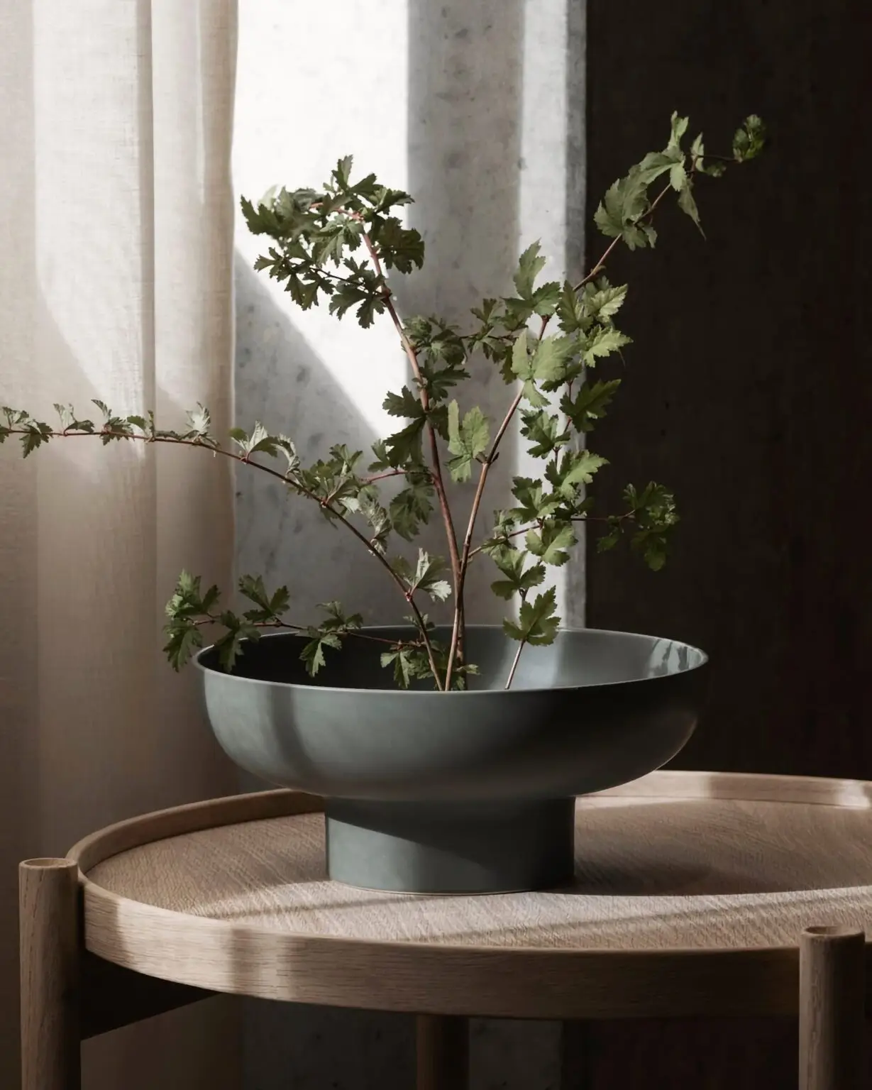 Miyabi Low flower vase
