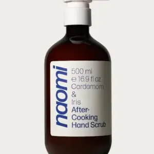 Naomi After-cooking hand scrub