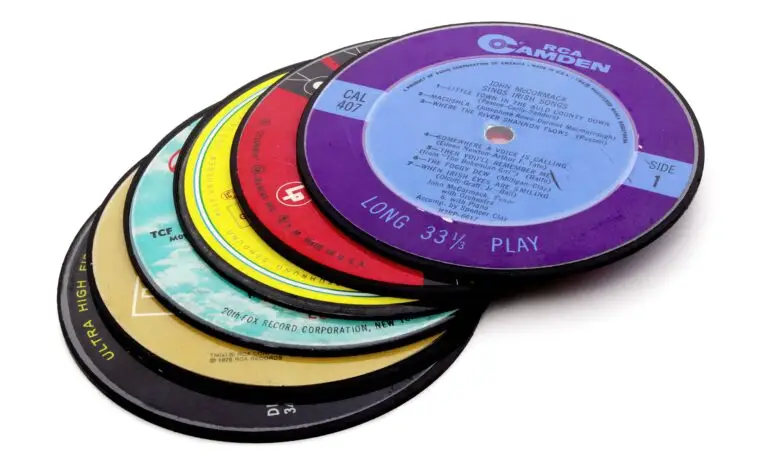 Upcycled record coasters