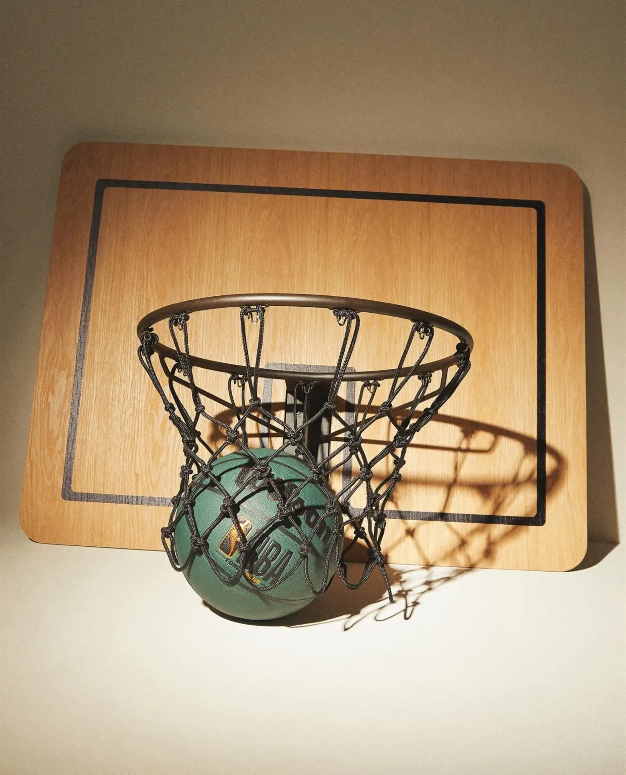 ZARA HOME Wooden basketball hoop