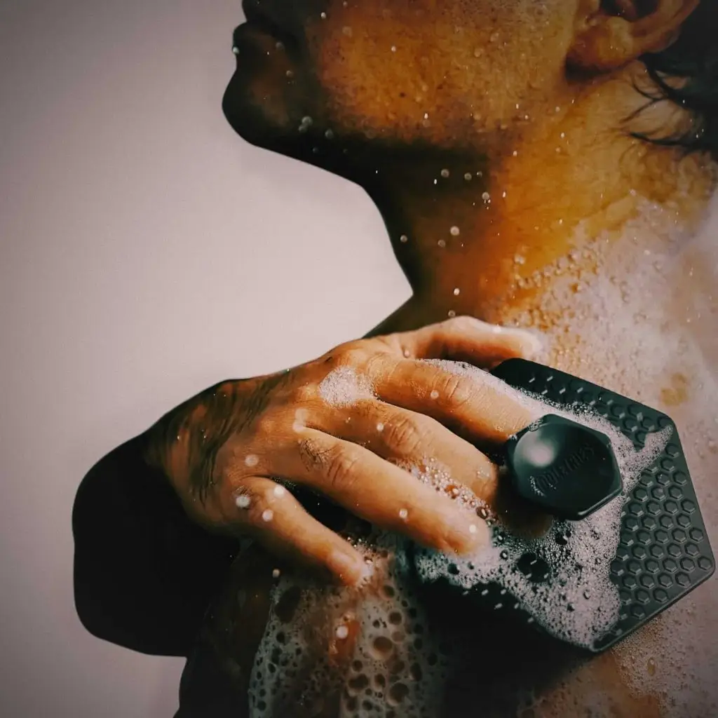 Men's post-workout grooming routine