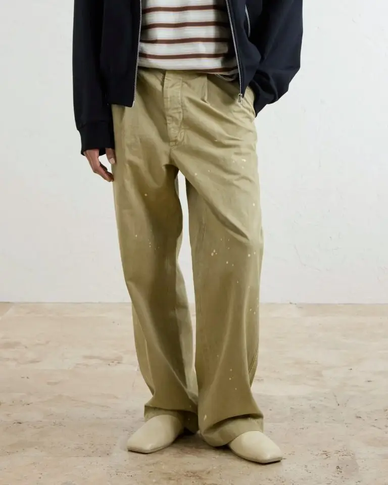 Auralee - Wide-Leg Pleated Paint-Splattered Cotton-Twill Chinos - Men - Neutrals - 4