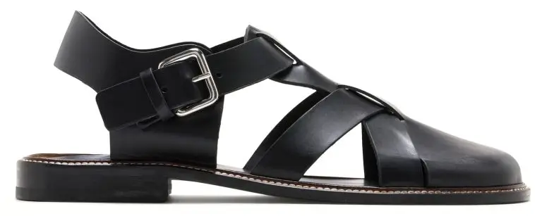 Closed-toe fisherman sandal