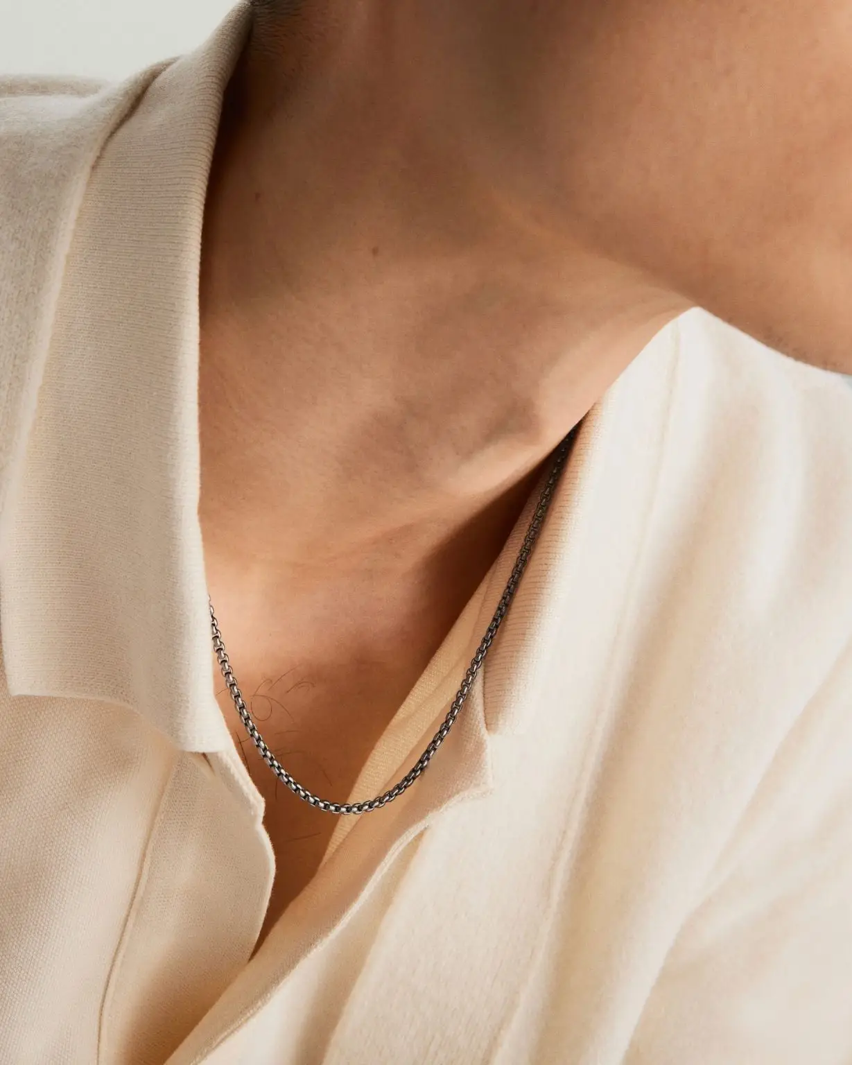 Mejuri titanim box chain necklace