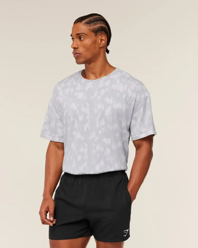 Distance seamless shirt