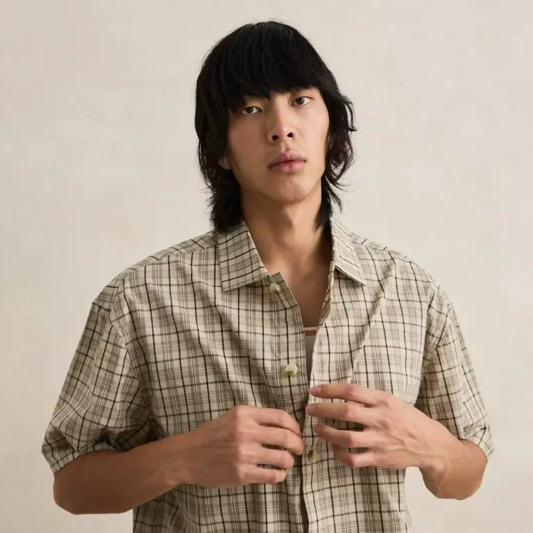Relaxed Cropped Short Sleeve Shirt
