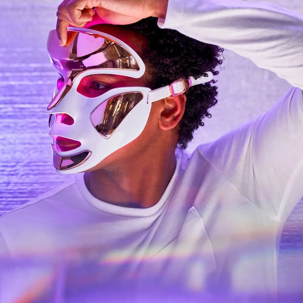 Best red light therapy led face masks for men in 2026